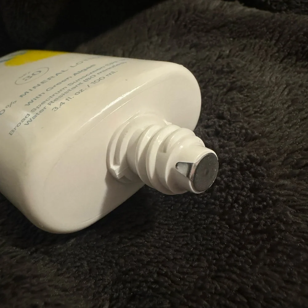 Supergoop! PLAY SPF 30 Mineral Lotion - Picture 3 of 3